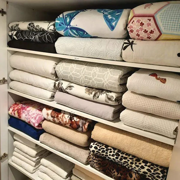 Bridal bedroom wardrobe arrangement 11