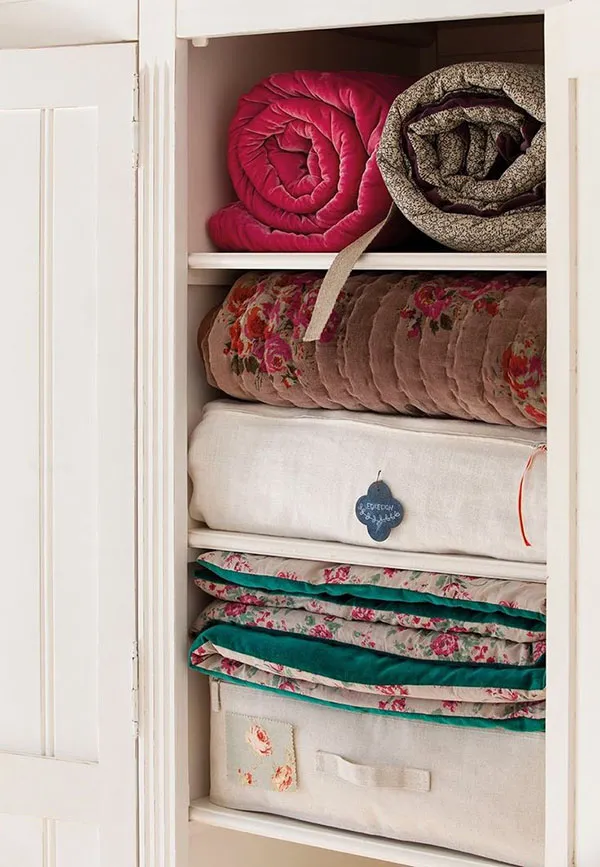Bridal bedroom wardrobe arrangement 28