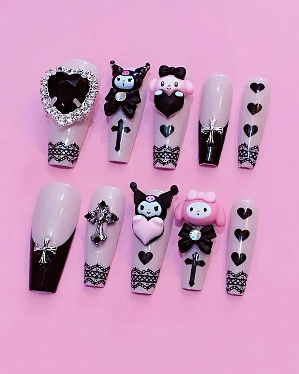 38 طرح ناخن مصنوعی کرومی ترند؛انتخابی برای دخترایی که عاشق دنیای فانتزین! 33 Chrome artificial nails 30