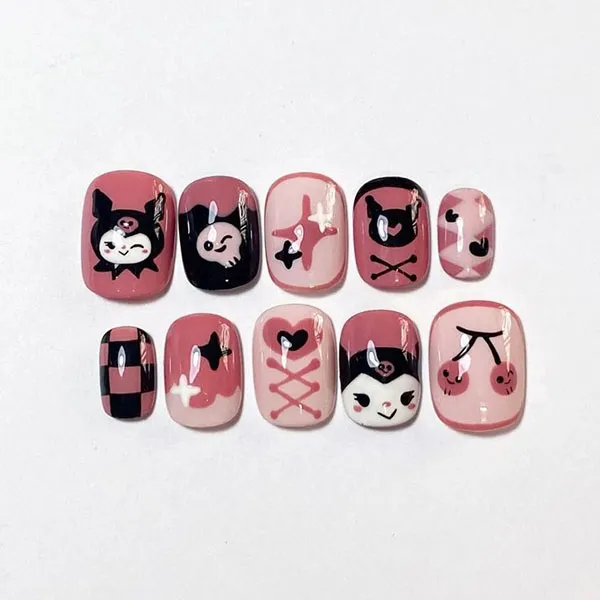 38 طرح ناخن مصنوعی کرومی ترند؛انتخابی برای دخترایی که عاشق دنیای فانتزین! 35 Chrome artificial nails 32