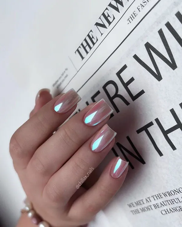 35 مدل ناخن صورتی کروم؛ ترندی که استایل دخترونت رو رویایی میکنه! 22 Chrome pink nails 15