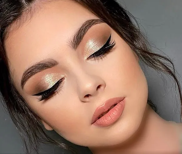 Classic makeup for girls 16