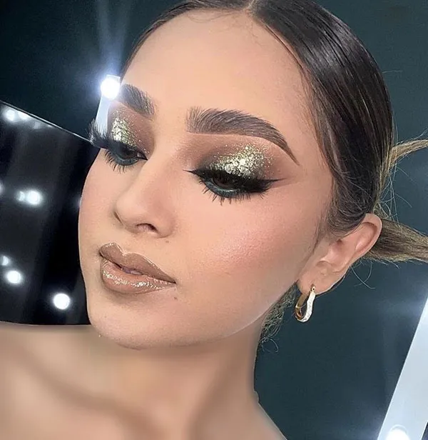 Classic makeup for girls 26