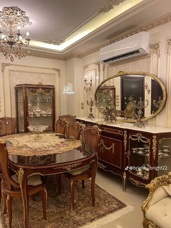Classic style in home decoration 13