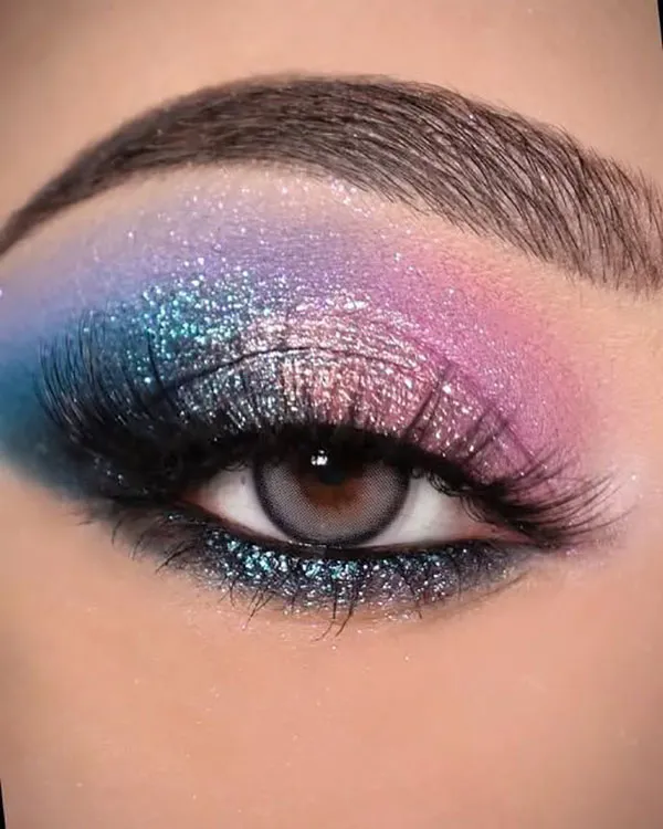 Color eye shadow model 9