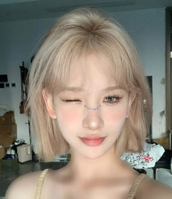 Cool beige hair color 16