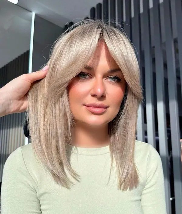 Cool beige hair color 23