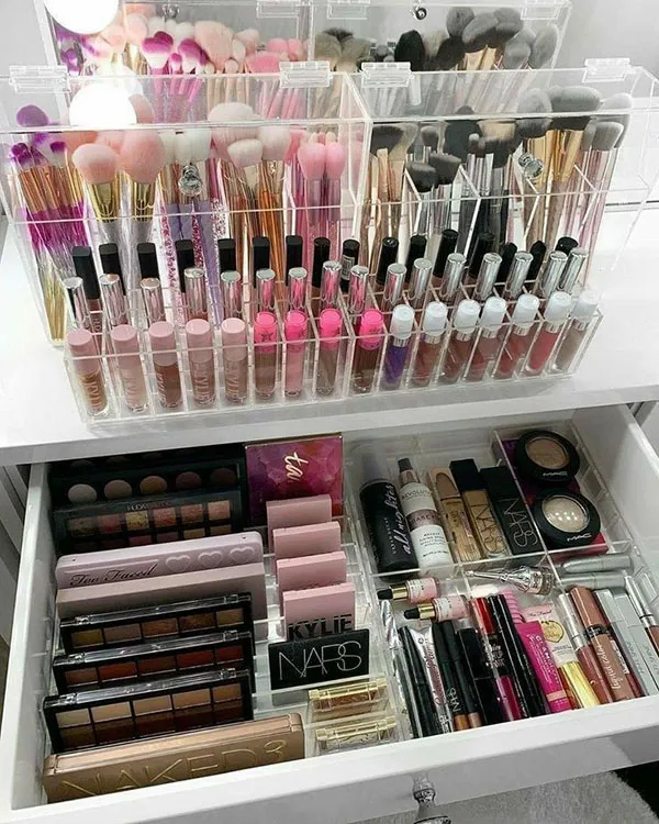 Cosmetic drawer organizer 11