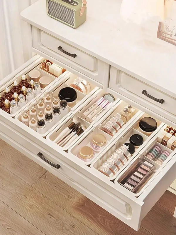 Cosmetic drawer organizer 30