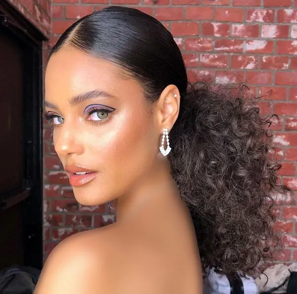 Curly hairstyle 25