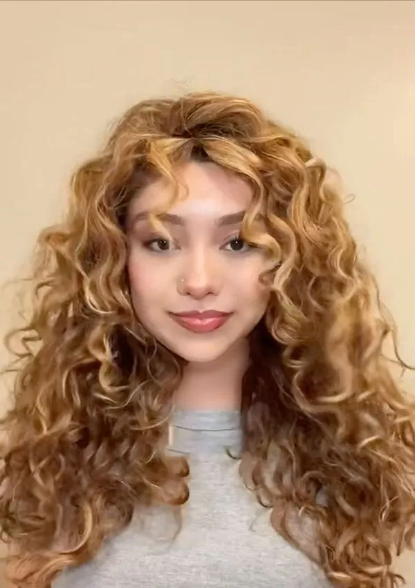 37 مدل مو فر جلو سر برای عروسی جدید؛ انتخاب محبوب بین دخترا ! 16 Curly hairstyle for the front of the head for a wedding 14