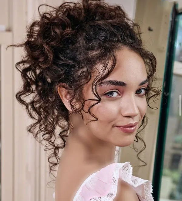 37 مدل مو فر جلو سر برای عروسی جدید؛ انتخاب محبوب بین دخترا ! 7 Curly hairstyle for the front of the head for a wedding 4