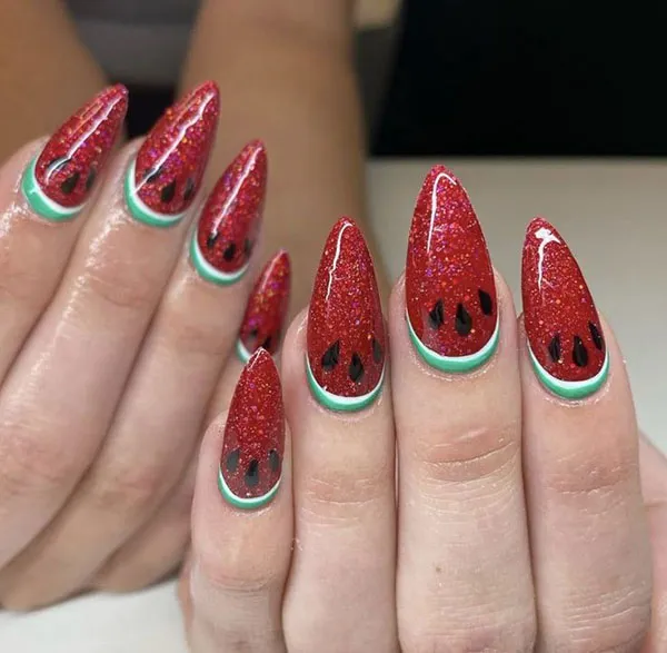 Fancy artificial nails 18