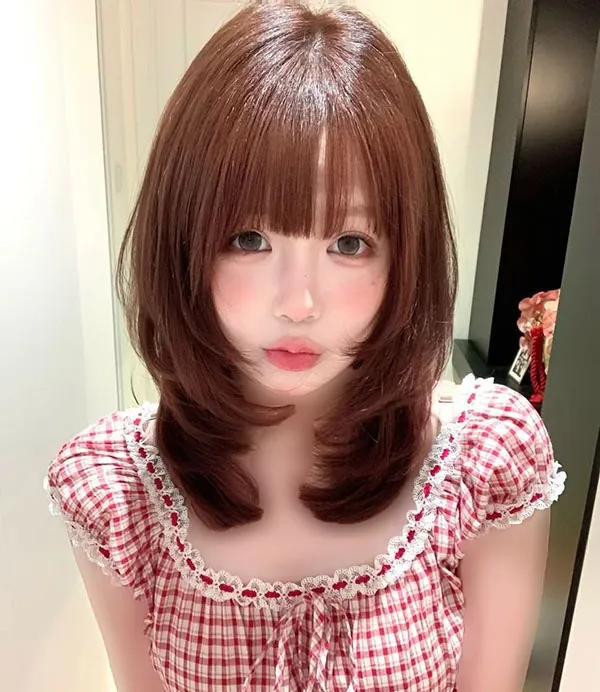 Farah ate the Lear hairstyle 18