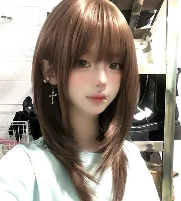 Farah ate the Lear hairstyle 22