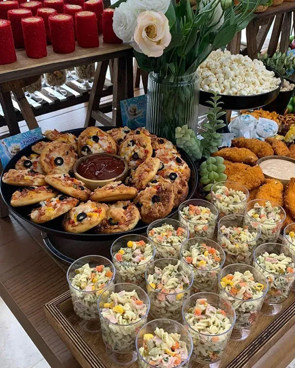 Finger food table arrangement 14