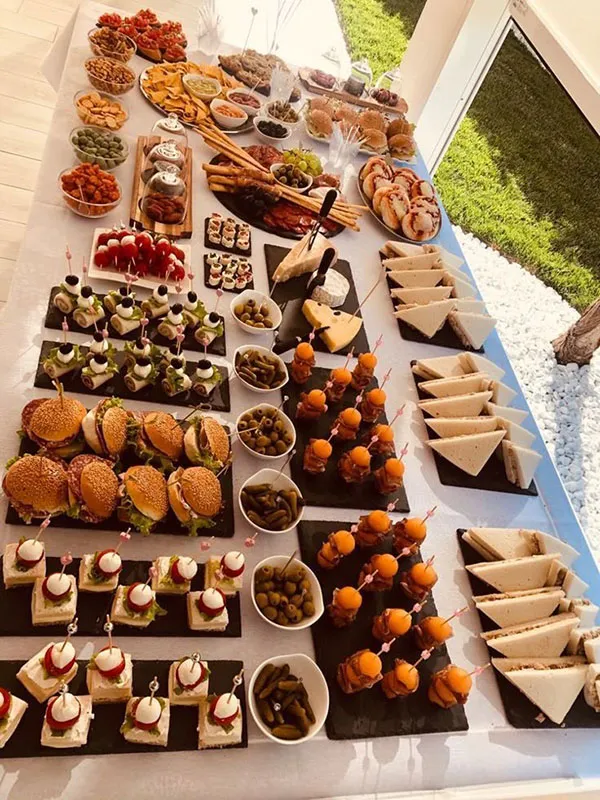Finger food table arrangement 2