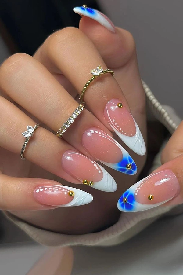French chrome nails 19
