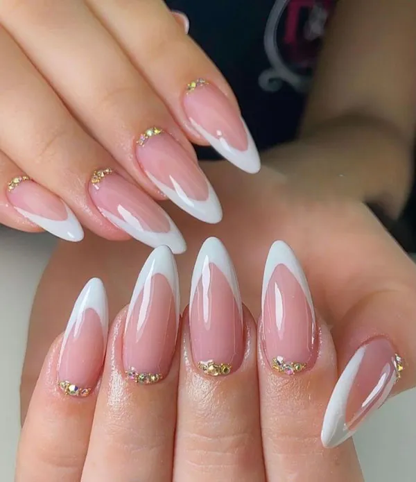 French natural nails 17