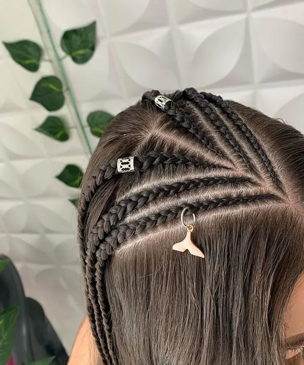 شیک ترین مدل بافت جلو مو؛ ترند 2025 برای استایل دخترونه و خاص! 18 Front hair weave model 13