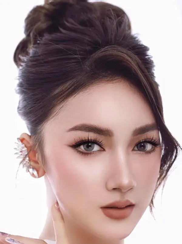 Girls front hair 19