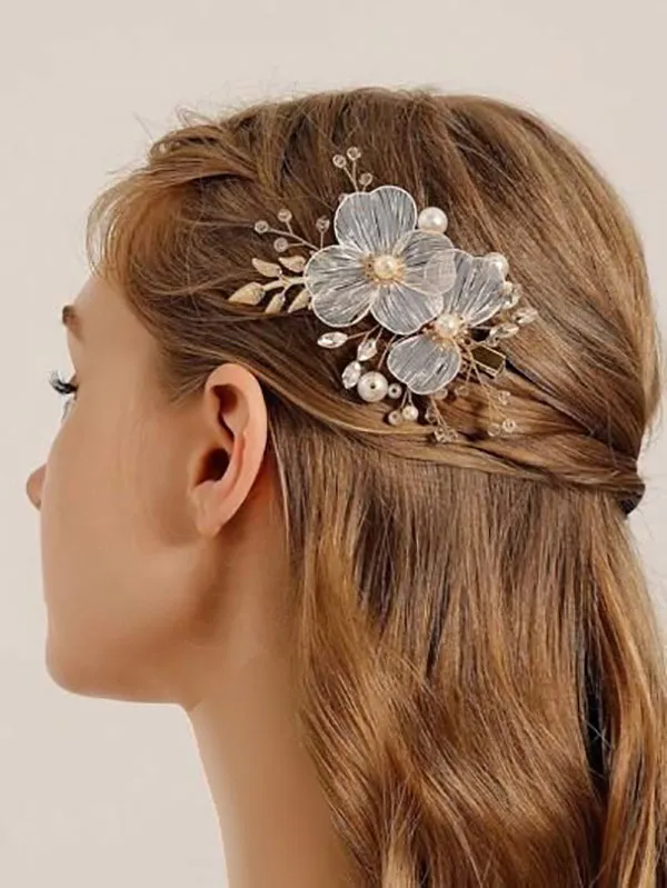 Hairstyle with decorative clip 12