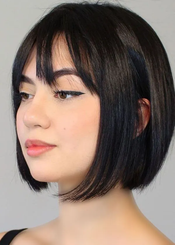 Hairstyles for round faces 30