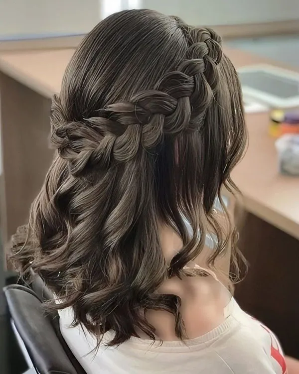 Half open hairstyle 2
