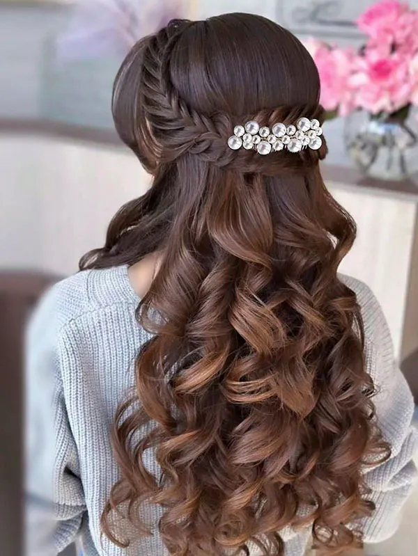Half open hairstyle 22