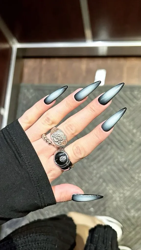 جدیدترین مدل ناخن مصنوعی خفن 2025 که توی اینستاگرام ترکوندن! 19 Huff artificial nails 13