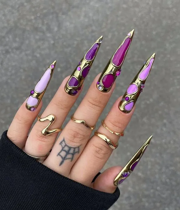 جدیدترین مدل ناخن مصنوعی خفن 2025 که توی اینستاگرام ترکوندن! 28 Huff artificial nails 23