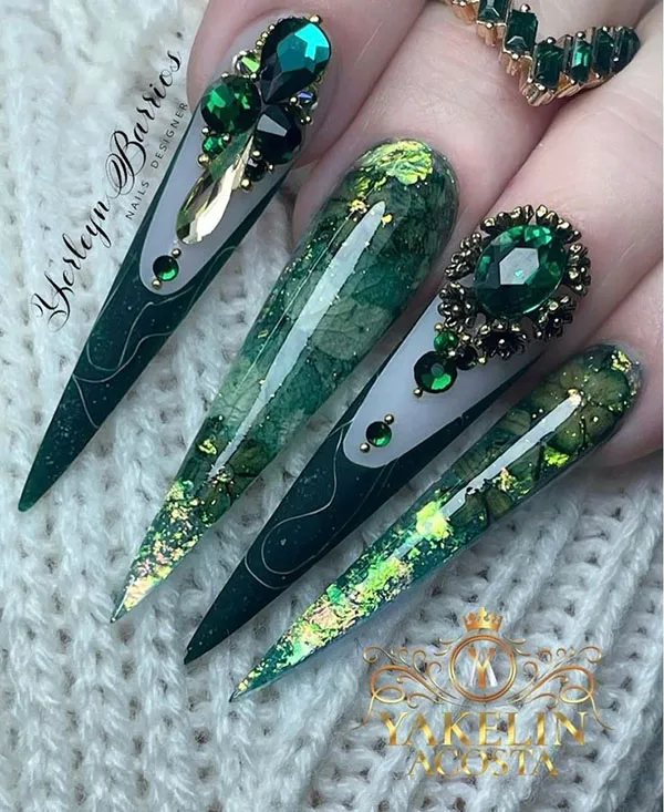 جدیدترین مدل ناخن مصنوعی خفن 2025 که توی اینستاگرام ترکوندن! 33 Huff artificial nails 26