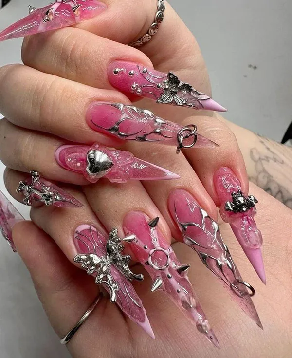 جدیدترین مدل ناخن مصنوعی خفن 2025 که توی اینستاگرام ترکوندن! 34 Huff artificial nails 28
