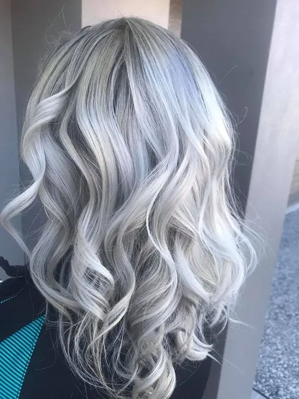 انواع ترکیب رنگ موی یخی زنانه؛ خنک، مدرن و ترند 2025 ! 4 Ice hair color combination 1