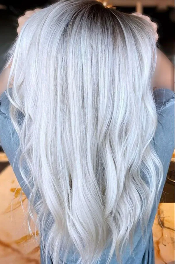 انواع ترکیب رنگ موی یخی زنانه؛ خنک، مدرن و ترند 2025 ! 14 Ice hair color combination 13