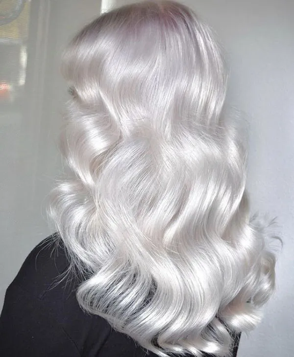 انواع ترکیب رنگ موی یخی زنانه؛ خنک، مدرن و ترند 2025 ! 5 Ice hair color combination 2