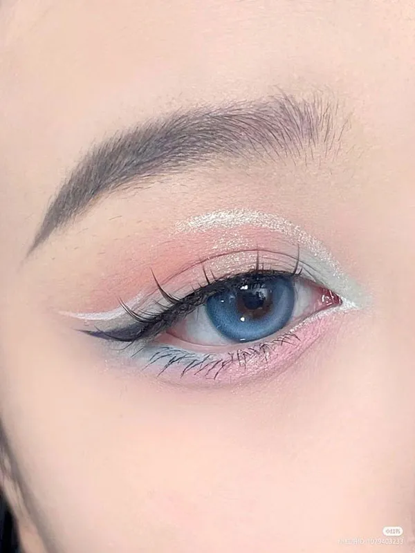 Korean eye makeup tutorial 26