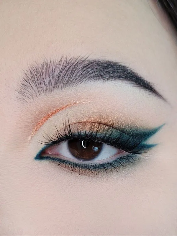 Korean eye makeup tutorial 28
