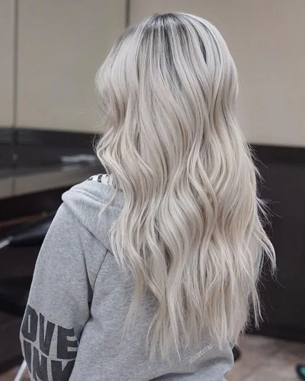 Light hair color for girls 23