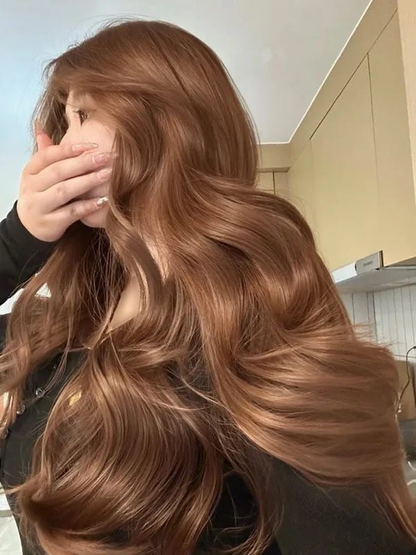 مدل رنگ فندقی روشن مو 2025؛ موهات مثل شکلات براق میشن 😍 27 Light hazel color 24