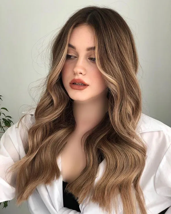 مدل رنگ فندقی روشن مو 2025؛ موهات مثل شکلات براق میشن 😍 12 Light hazel color 9