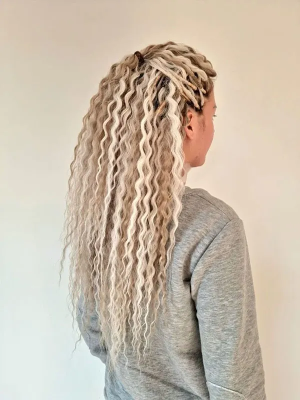 Long afro texture 11