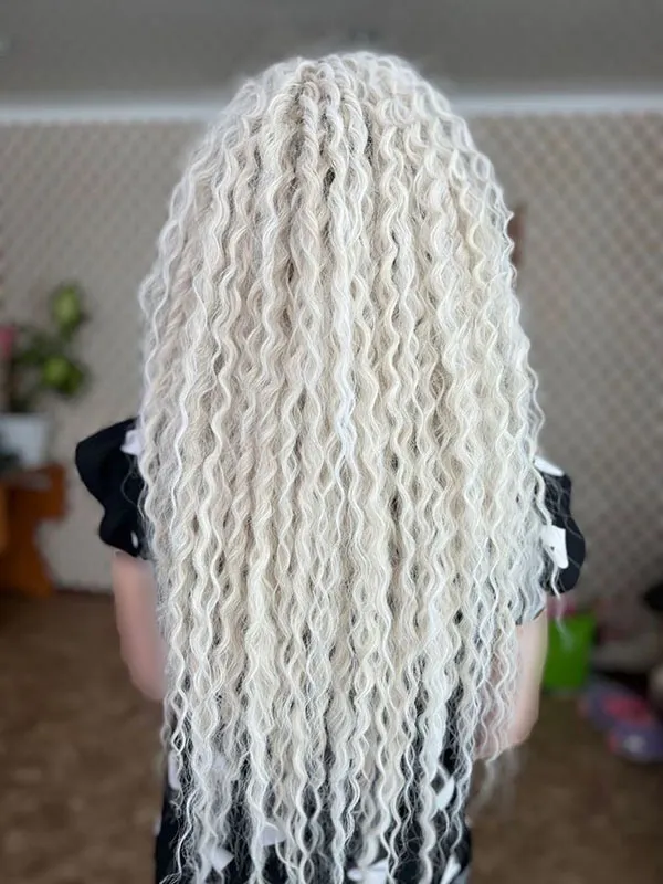 Long afro texture 3