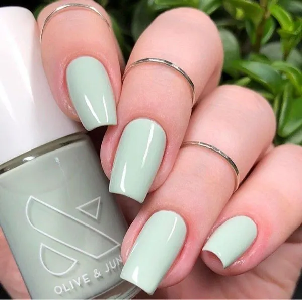 Nail manicure with varnish 10