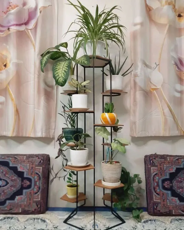 Natural flower arrangement at home 27