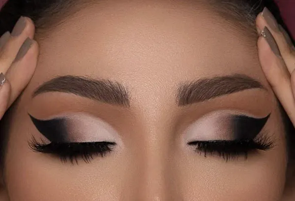New eyeshadow model 16
