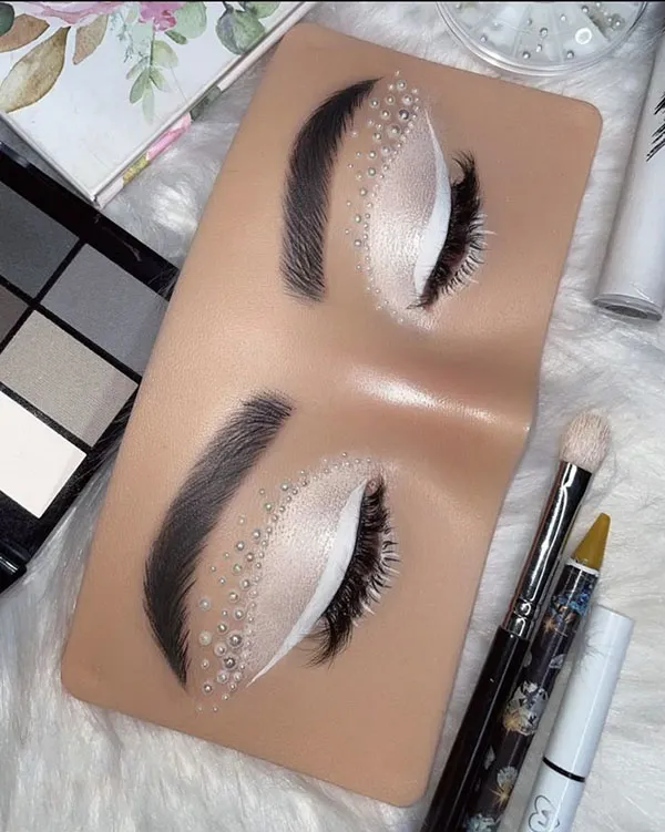 اموزش سایه چشم جدید 2025؛ مرحلهبهمرحله یاد بگیر، از مدلهای کیوت تا لاکچری! 15 New eyeshadow tutorial 11