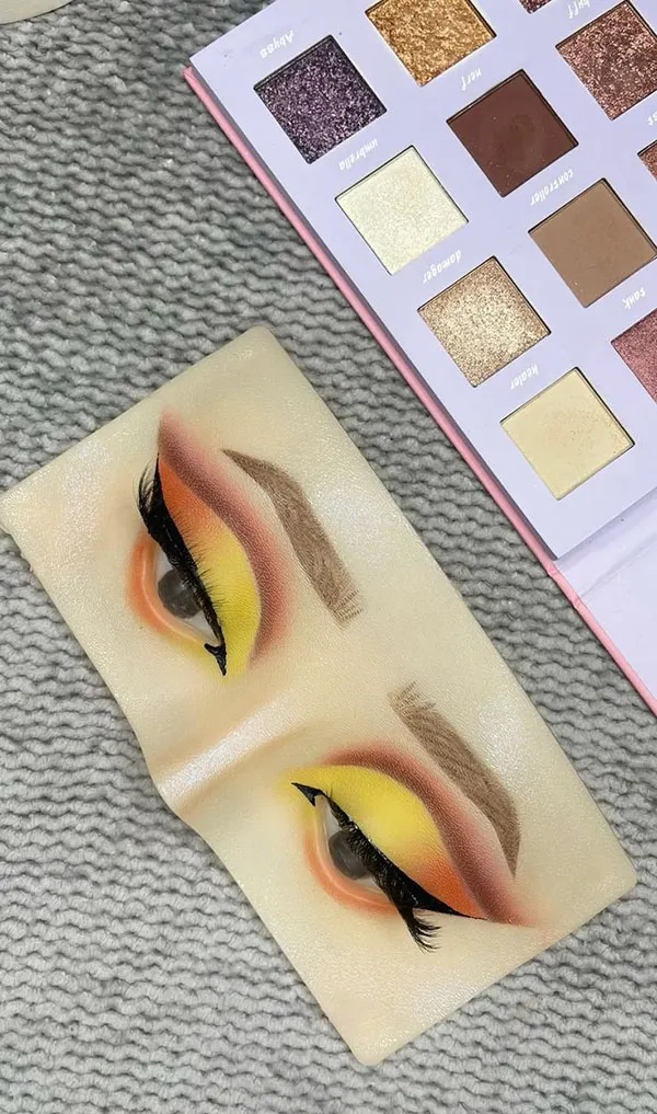 اموزش سایه چشم جدید 2025؛ مرحلهبهمرحله یاد بگیر، از مدلهای کیوت تا لاکچری! 21 New eyeshadow tutorial 17
