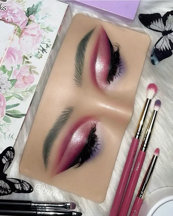 اموزش سایه چشم جدید 2025؛ مرحلهبهمرحله یاد بگیر، از مدلهای کیوت تا لاکچری! 37 New eyeshadow tutorial 34