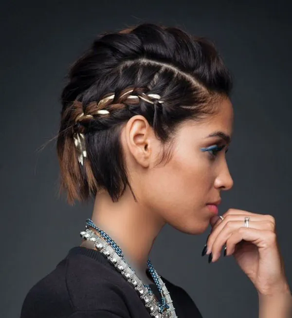 New short hair weave model for girls 21